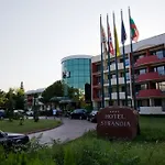 Ihotel Хотел