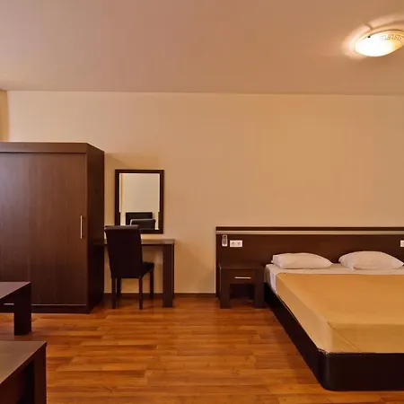 Ihotel Sunny 酒店 4*