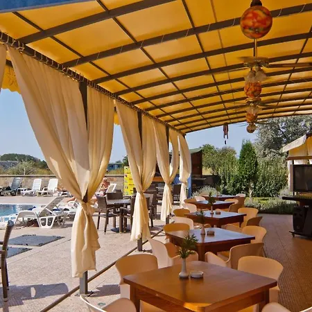 Ihotel Sunny Szálloda 4*